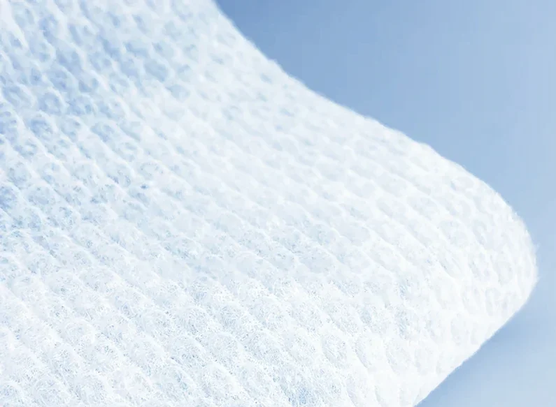 Spunbonded Pearl Embossed nonwoven